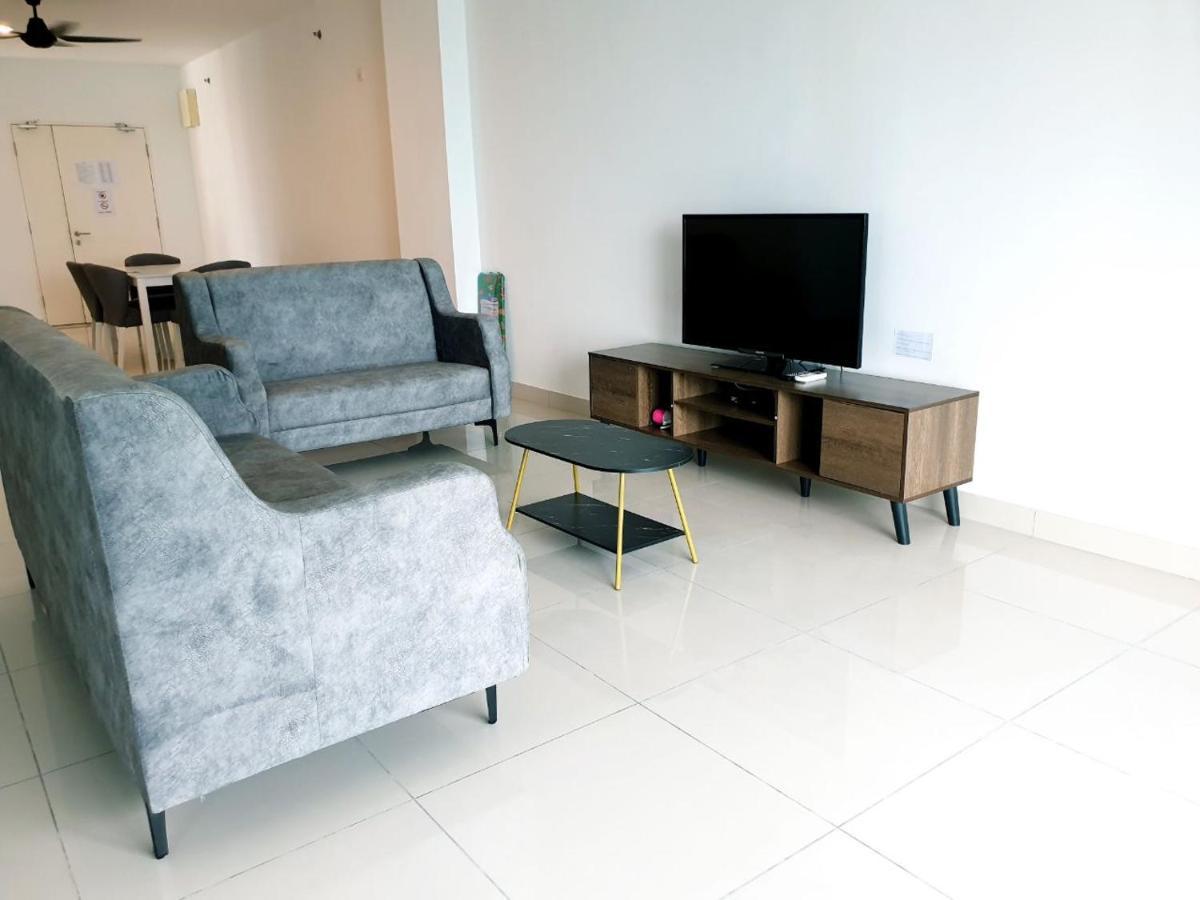 Merlene Suites At Mansion One Formerly Know As Mansion One Suites Apartment George Town
